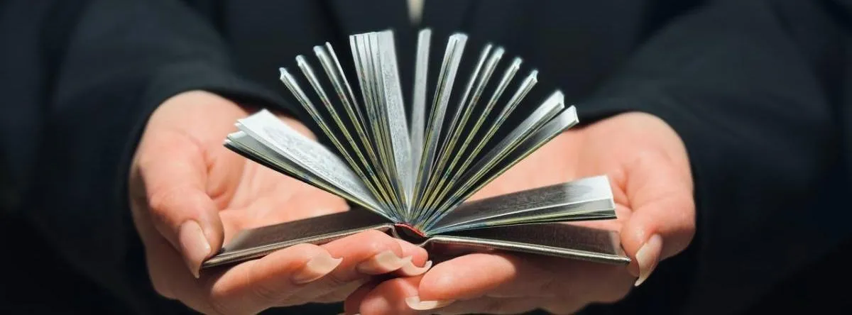Интерактивная программа «Книжка на ладошке»