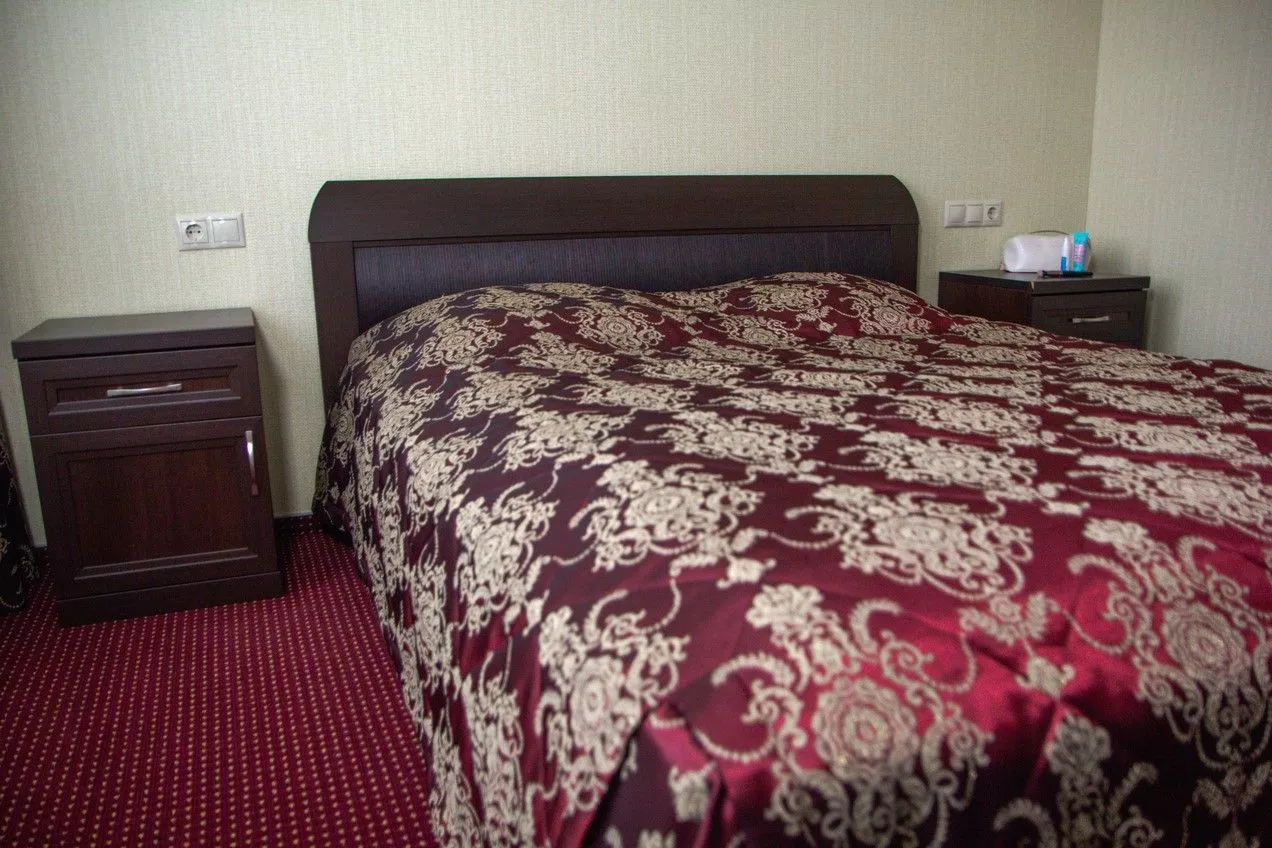 Гостиница «Нефтяник»