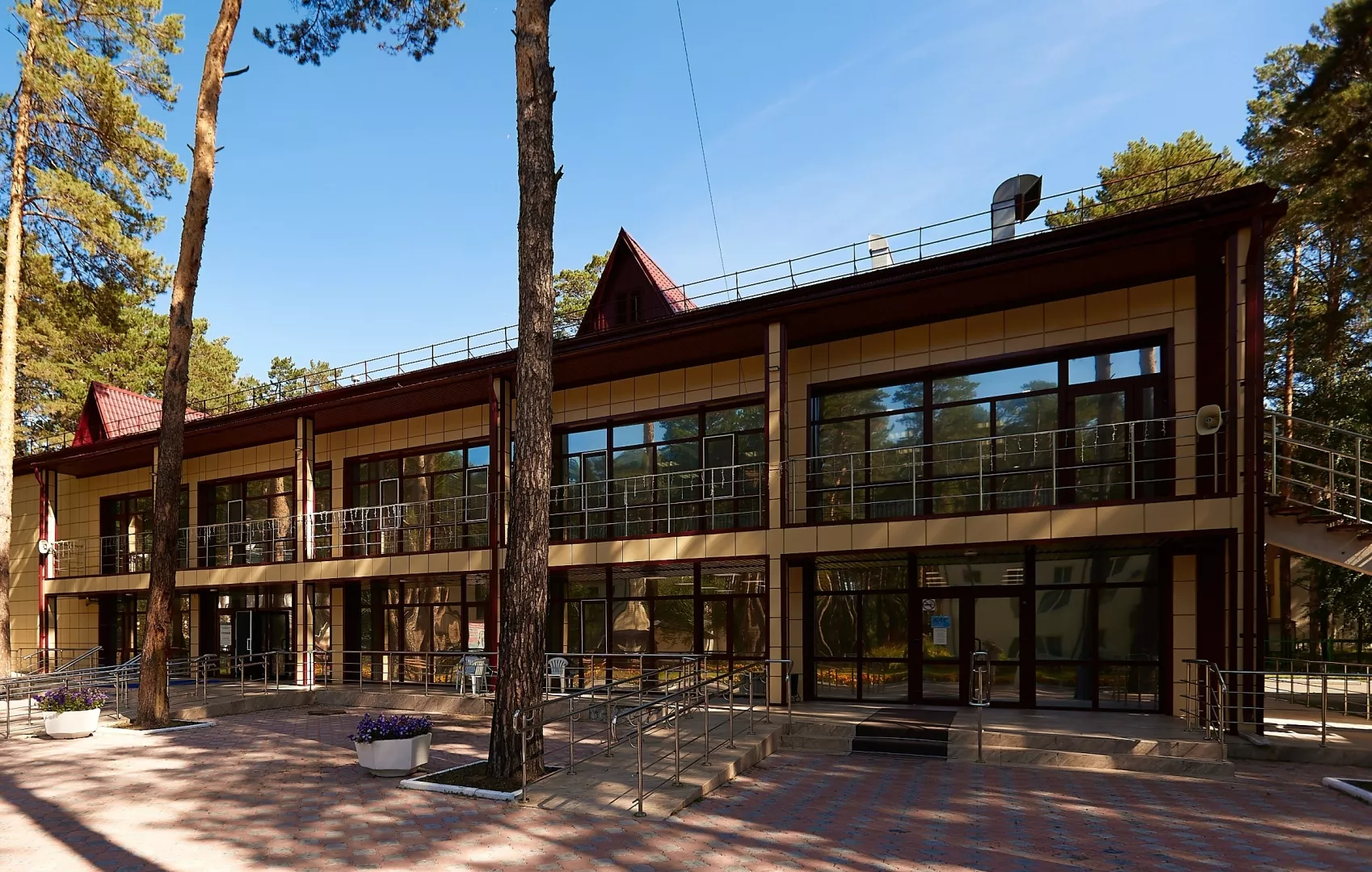 Центр оздоровления и реабилитации «Красная гвоздика»