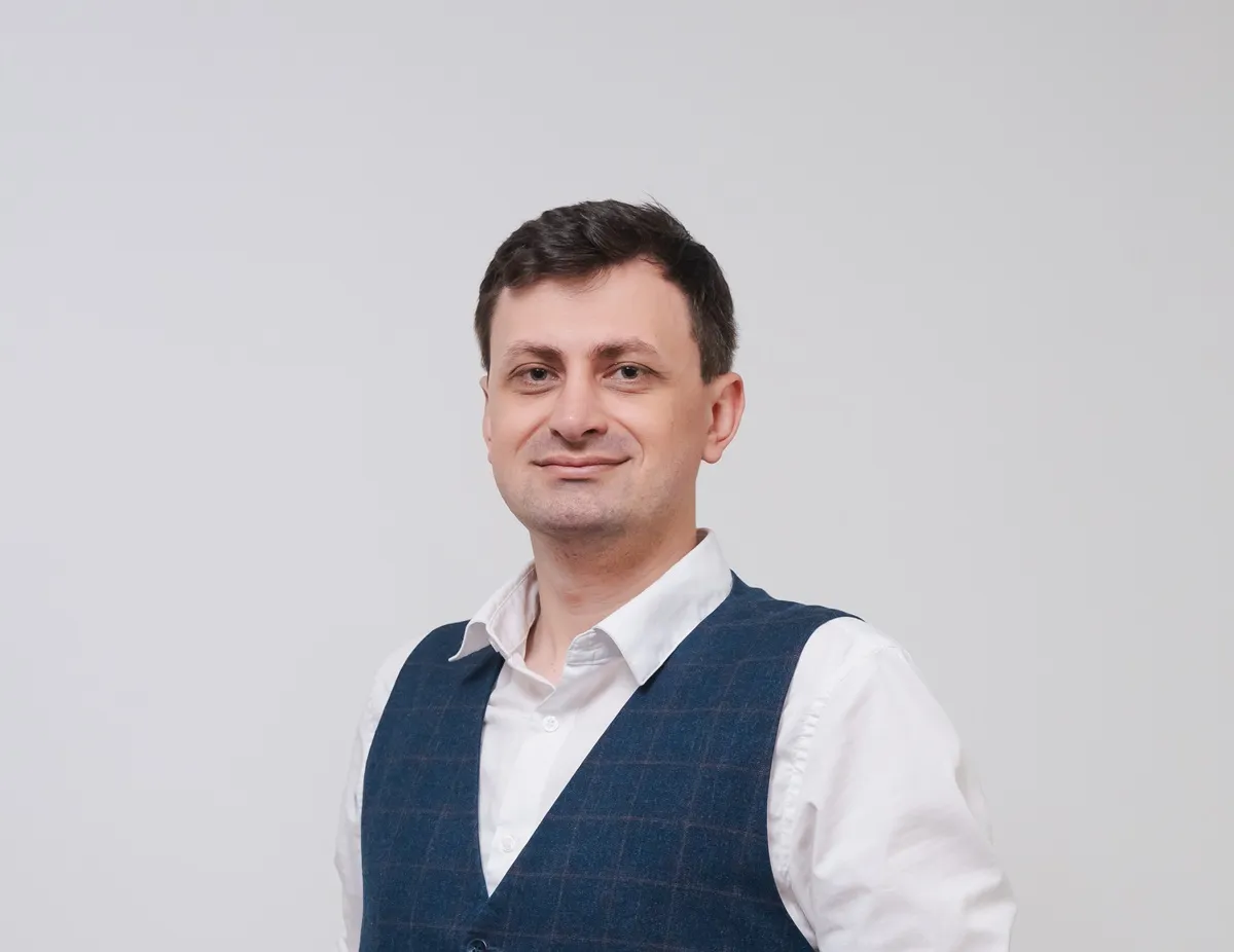 Манзик Олег Анатольевич