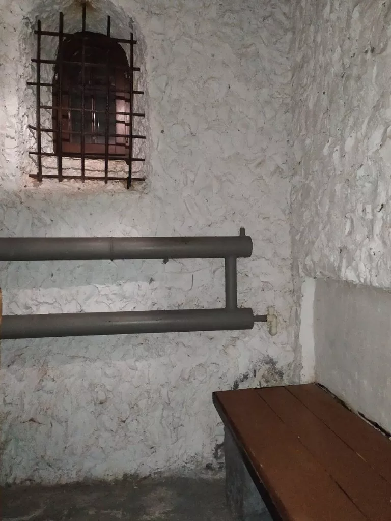 Карцер3