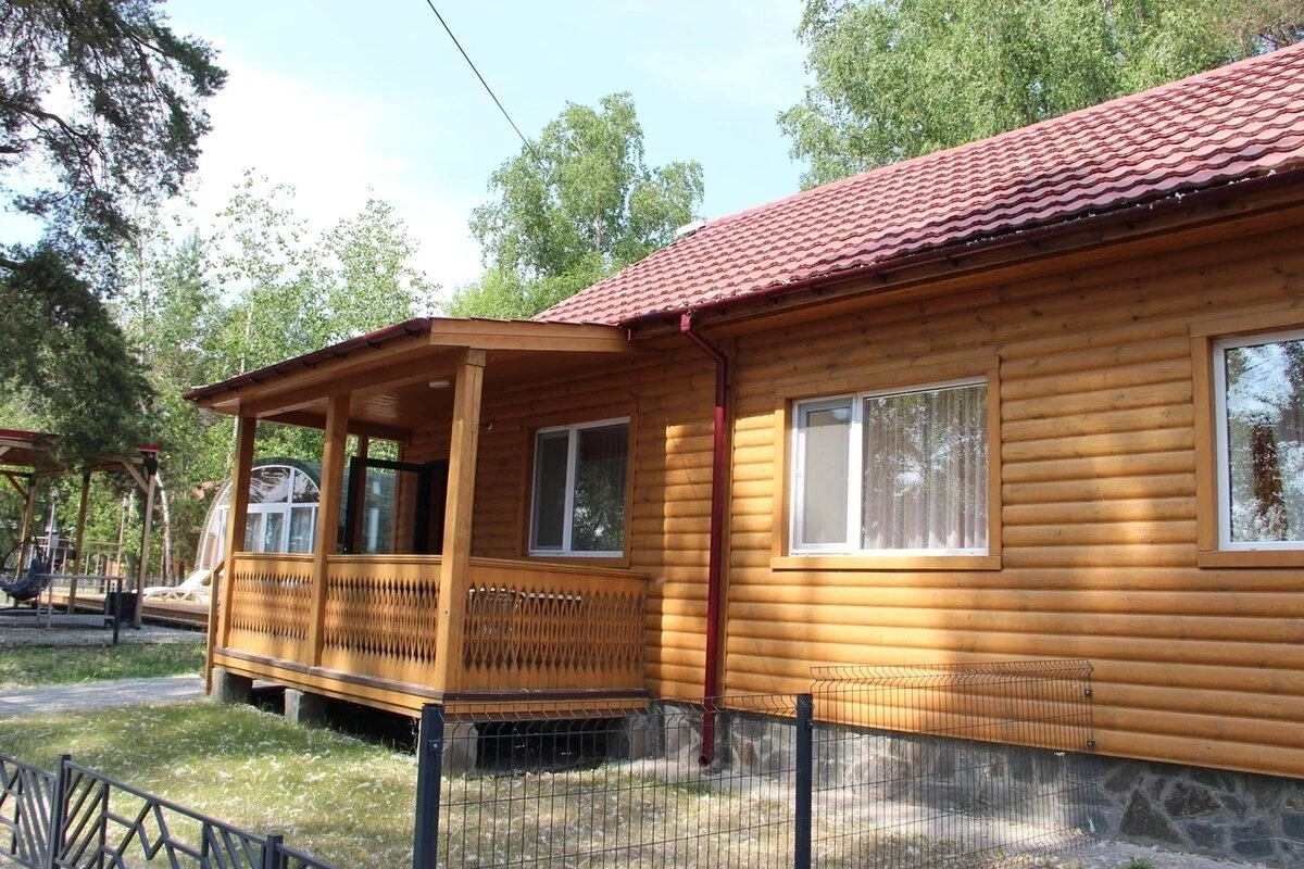 Оазис у озера в Тюмени 3