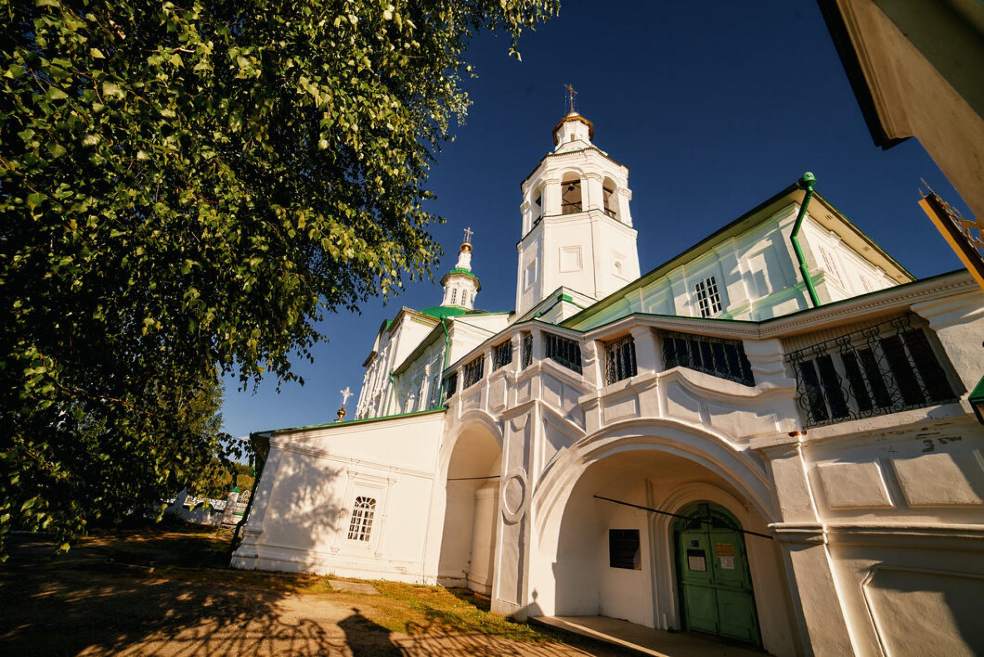 Храм Михаила Архангела