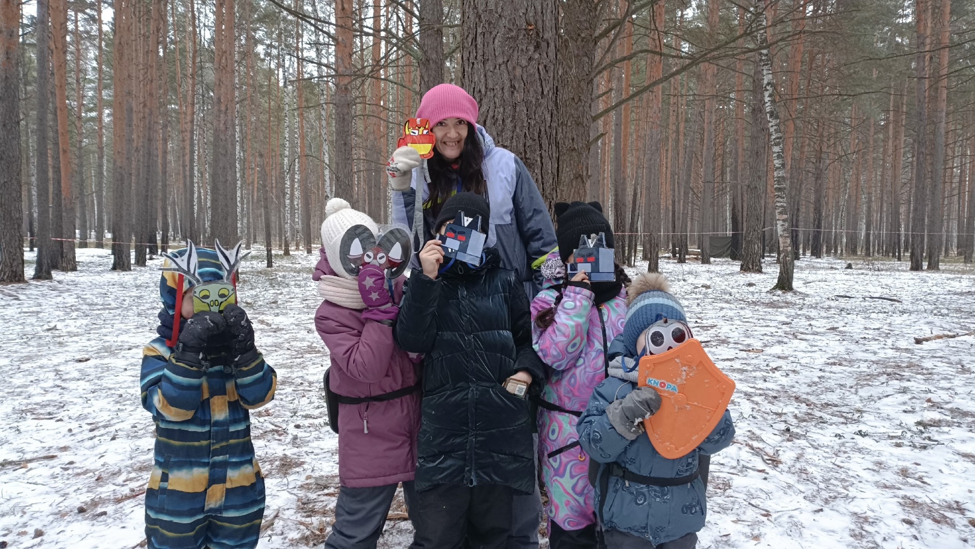 Семейный поход с игрой «99 ночей» - картинка 1