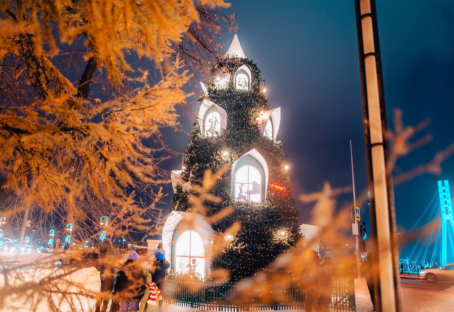 Автобусная экскурсия «Когда зажигаются елки» - картинка 1