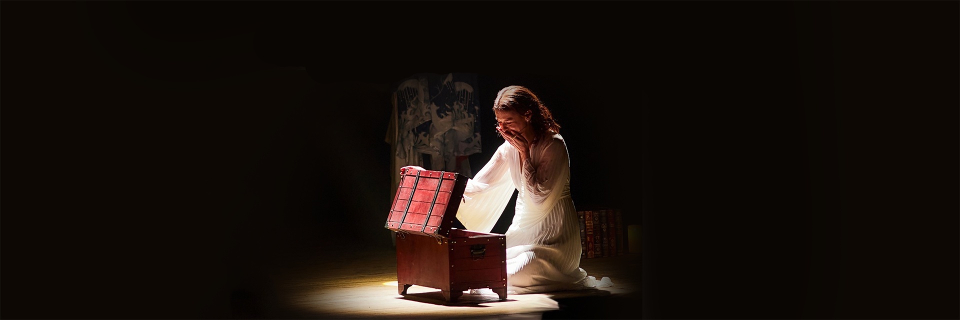 Спектакль «Девочка. Девушка. Женщина»