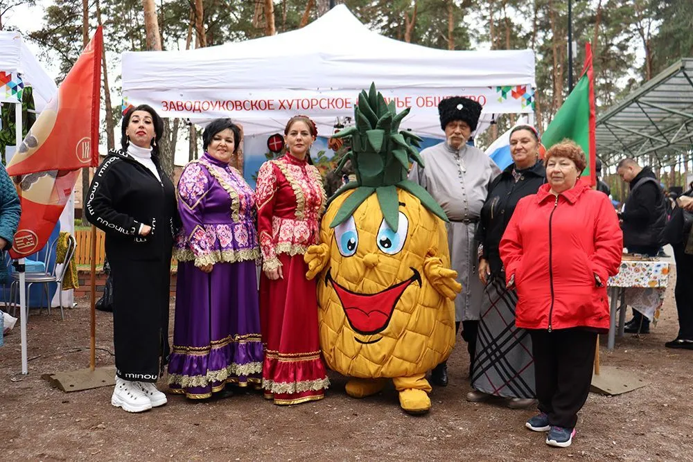 Экскурсия в Заводоуковск с посещением фестиваля «Сибирский ананас» - картинка 1