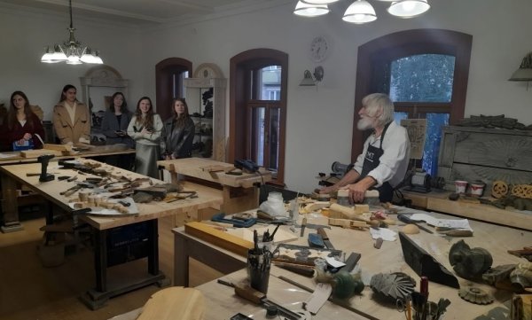 Экскурсия с мастер-классом по резьбе