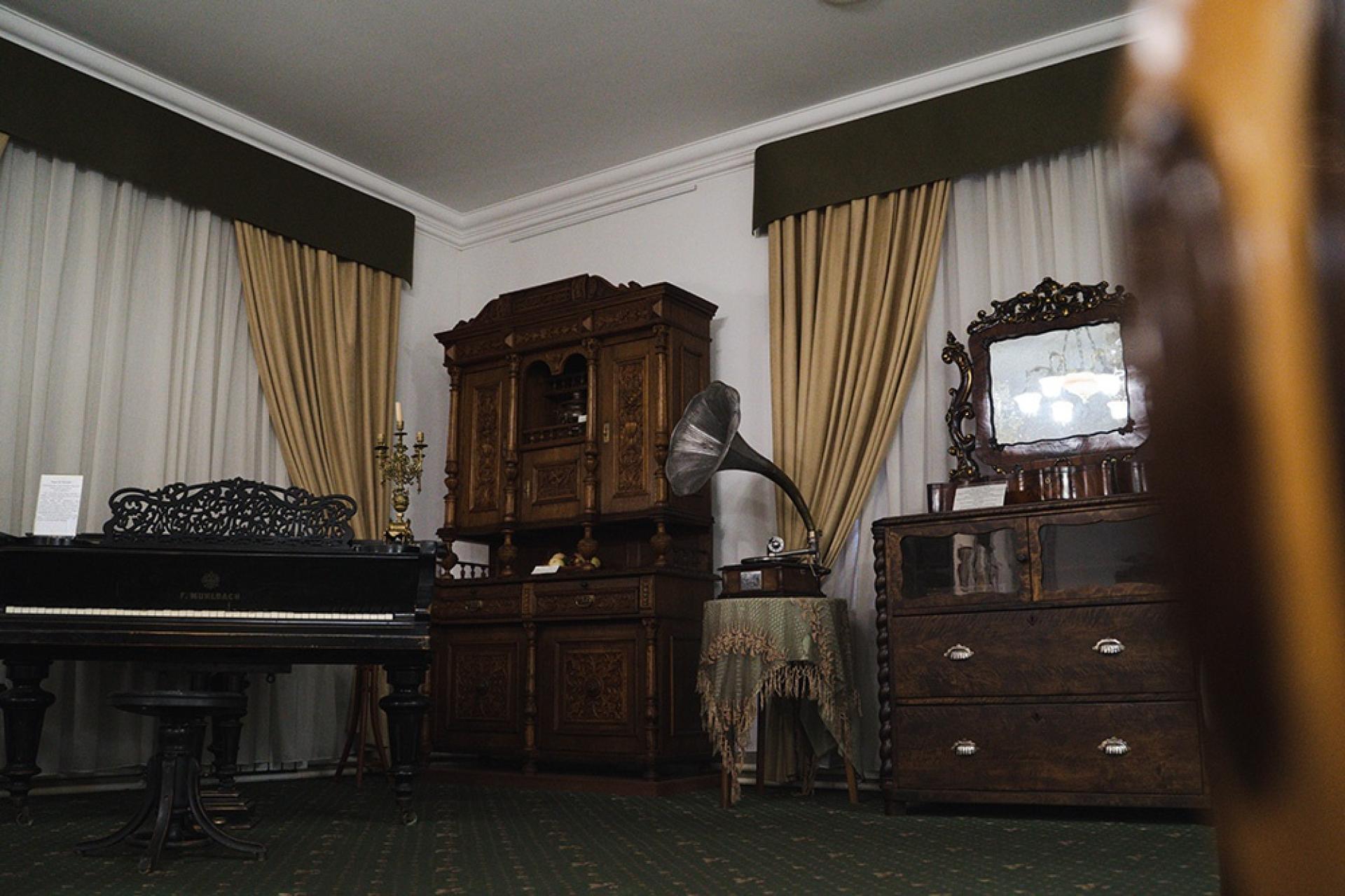 Торговые ряды в Ялуторовске