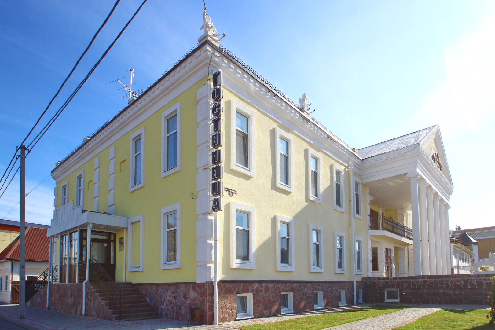 Гостинично-ресторанный комплекс «Ретро»