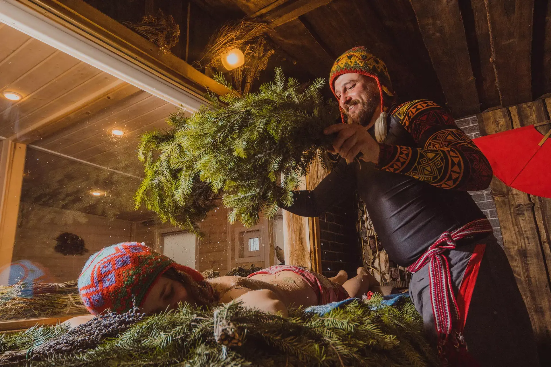 Разгуляй в «ДобраБане»: рубиновая, можжевеловая и баня по-чёрному