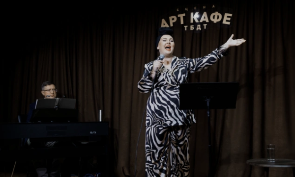 Концерт «В очереди за Адель»