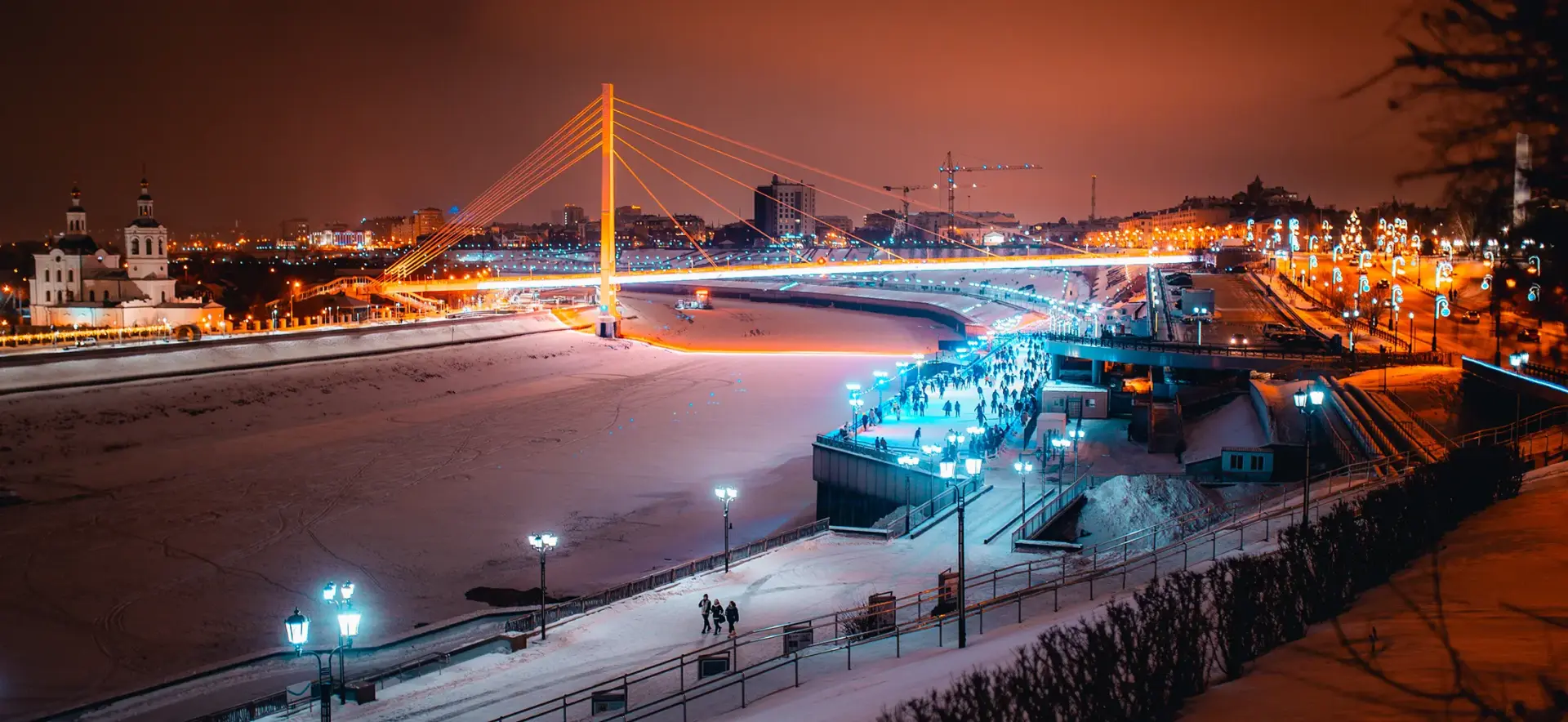 Откройте Тюменскую область на автомобиле