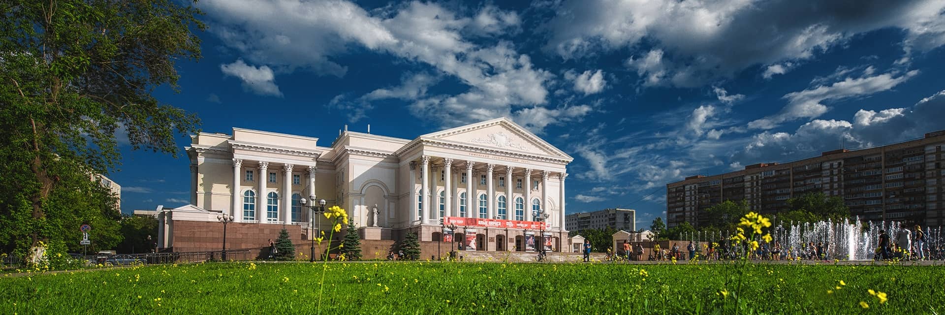 Экскурсия «Театр изнутри»